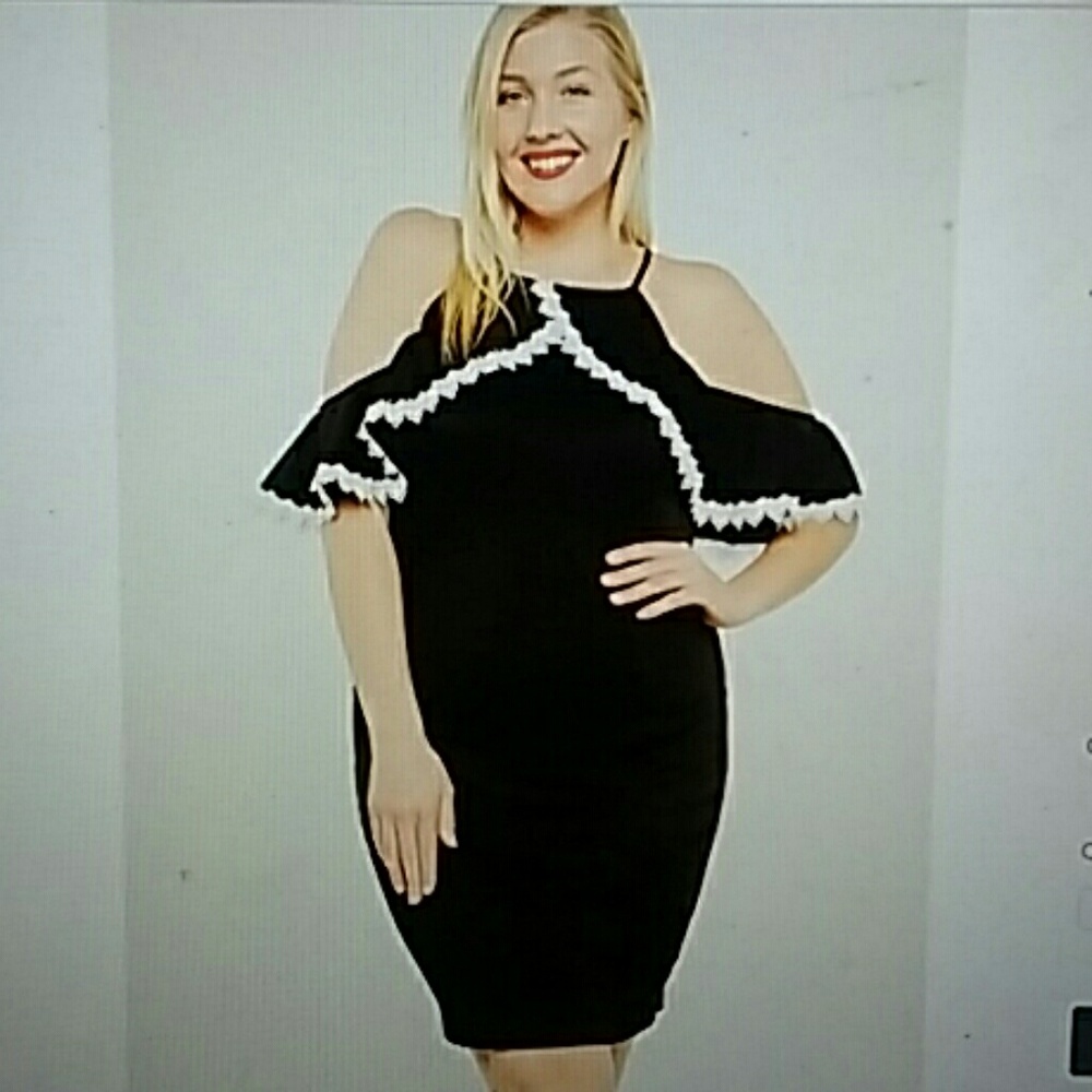 Black White Lace Cold Shoulder Halter Dress